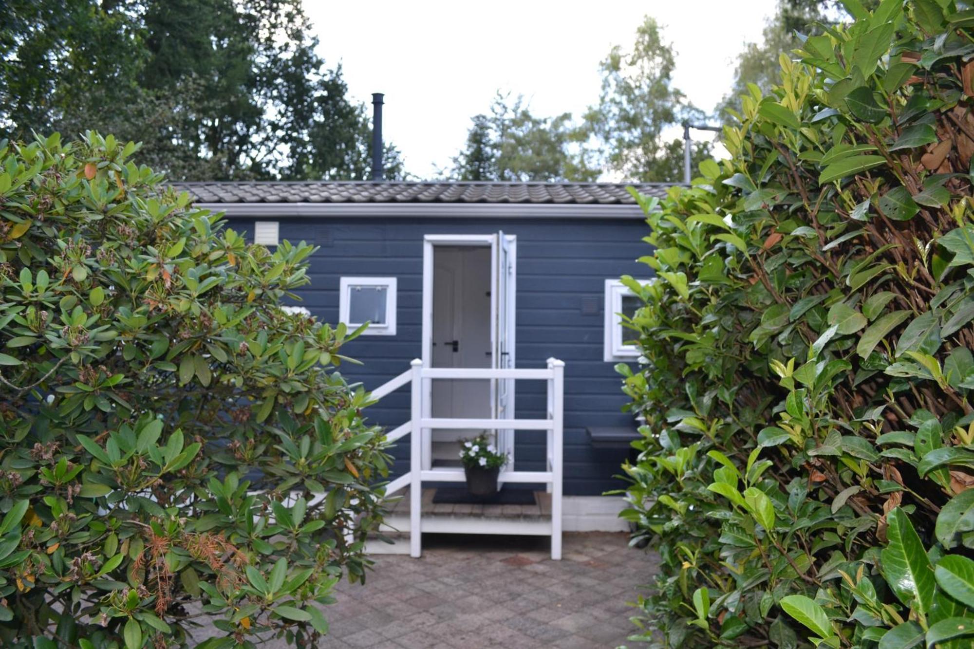 Modern Chalet In De Bossen Van De Veluwe Epe Extérieur photo
