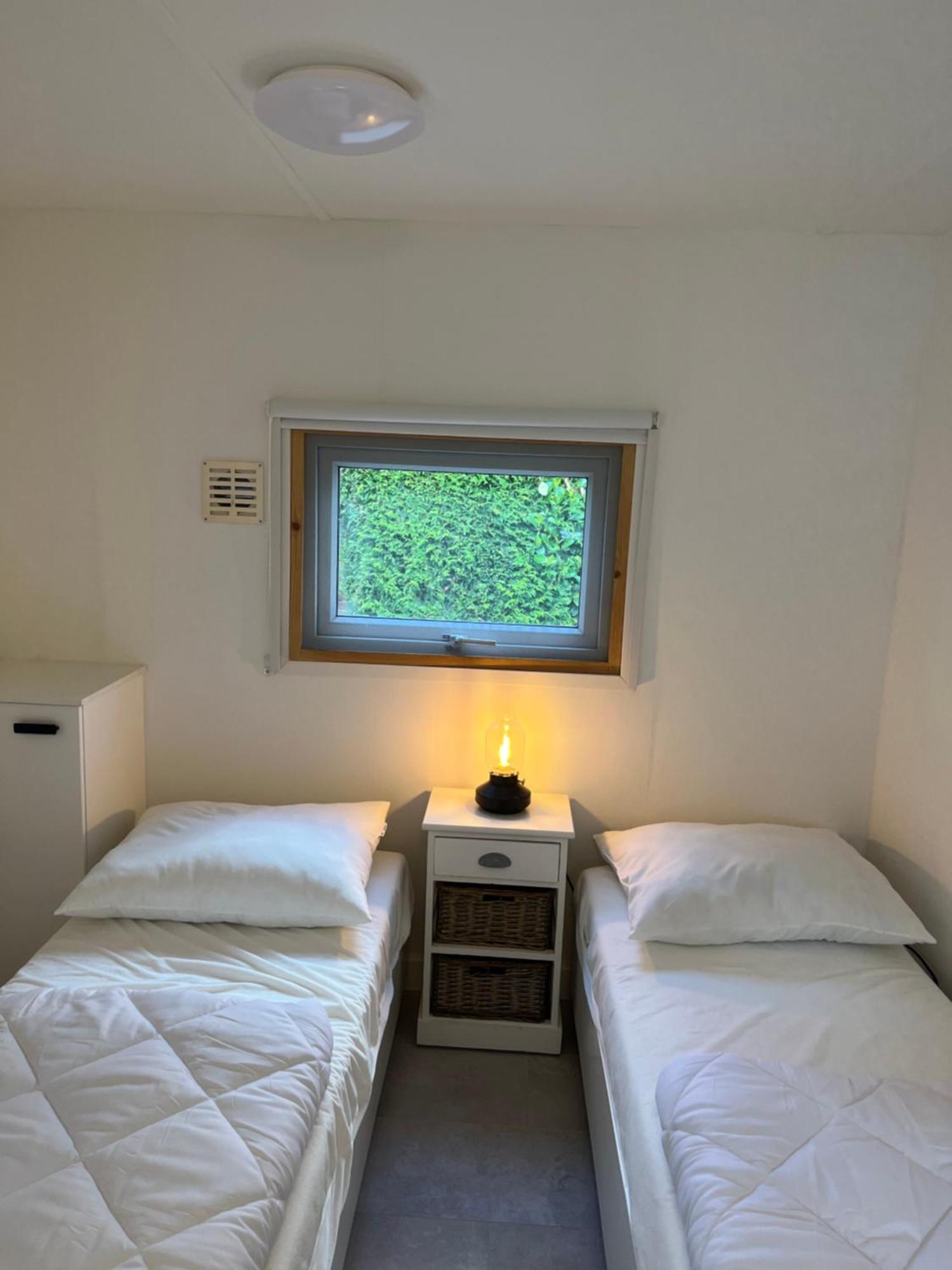 Modern Chalet In De Bossen Van De Veluwe Epe Extérieur photo